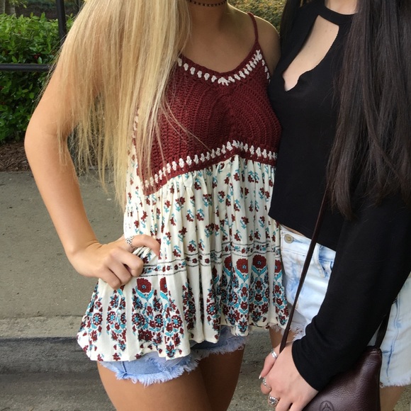 American Rag Crochet Floral Boho Spaghetti Strap Top Size Medium - Picture 2 of 10